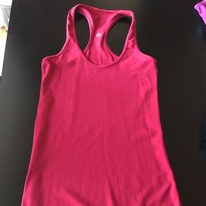 Lululemon tank